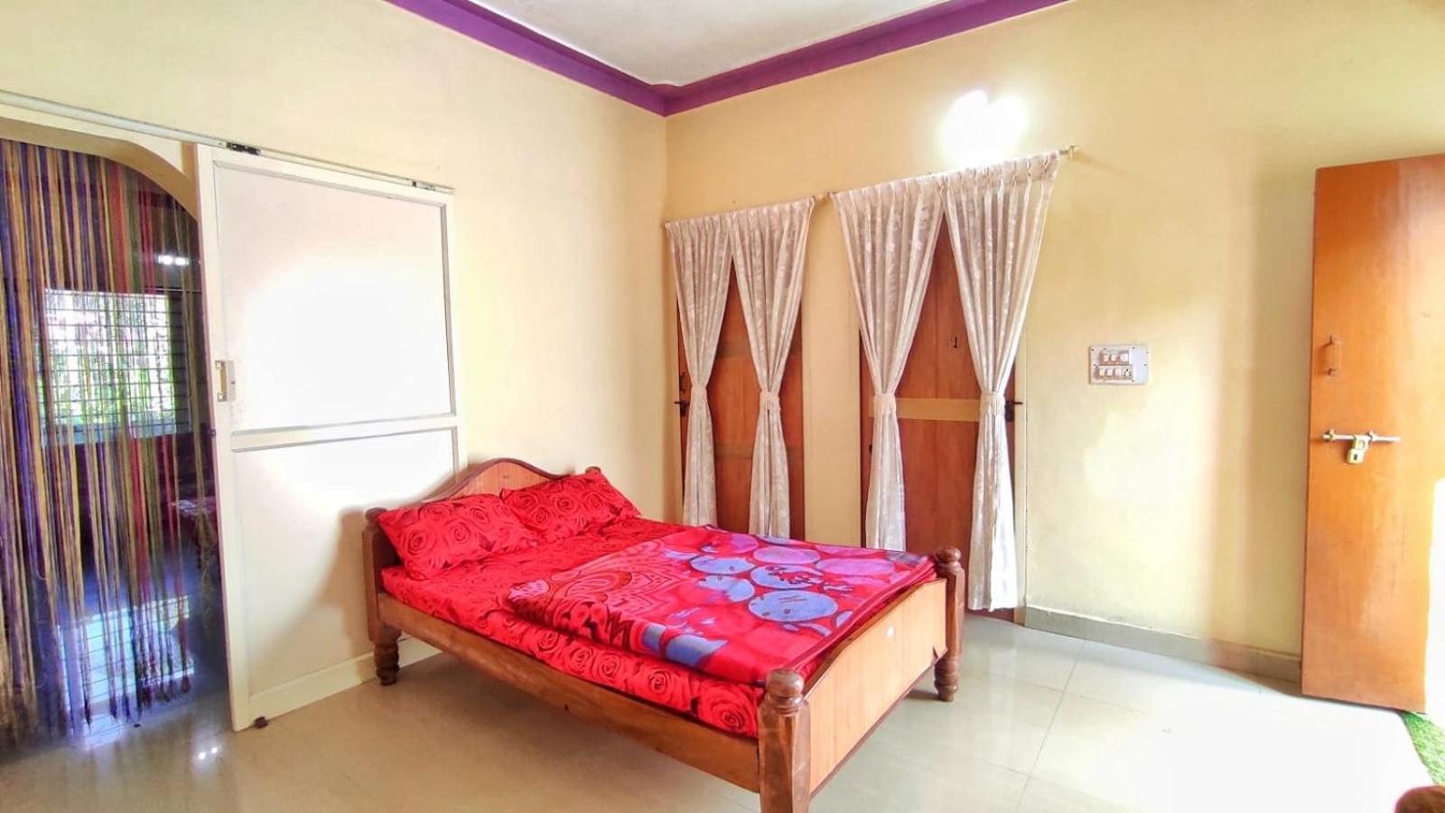 Royal Palm Homestay Мадикери Екстериор снимка